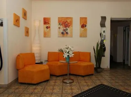 Stadt-gut-hotel Siegboot 3*