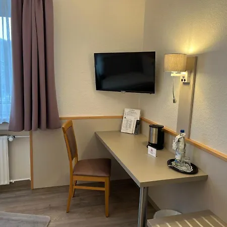 Stadt-gut-hotel Siegboot 3*