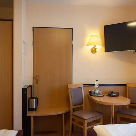 Stadt-gut-hotel Siegboot 3*