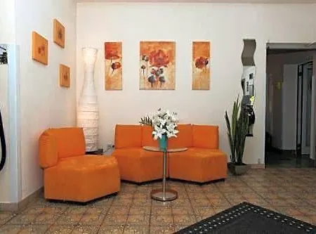 Stadt-gut-hotel Siegboot 3*