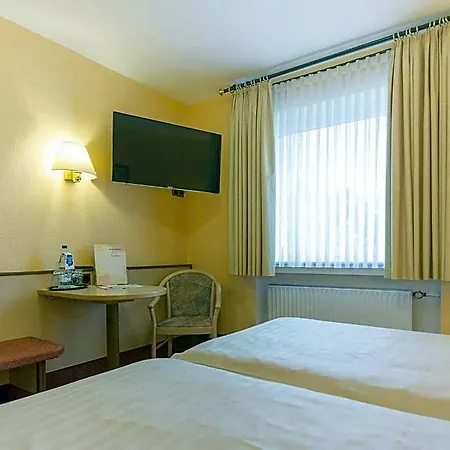 Hotel Stadt-gut-hotel Siegboot Siegen