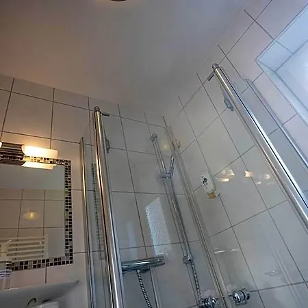 Hotel Stadt-gut-hotel Siegboot 3*